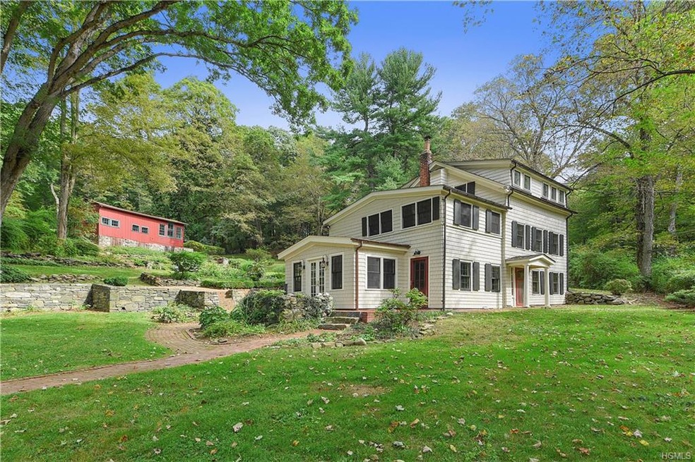 1047 Quaker Bridge Rd E, Croton On Hudson, NY 10520 - photo 1