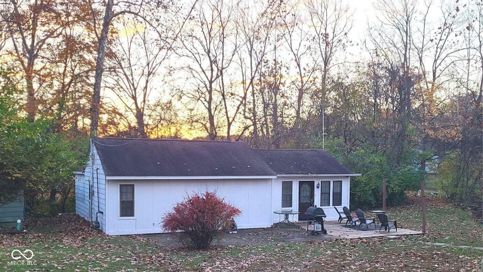 154 Eddleman Dr, Princes Lakes, IN 46164 - photo 1