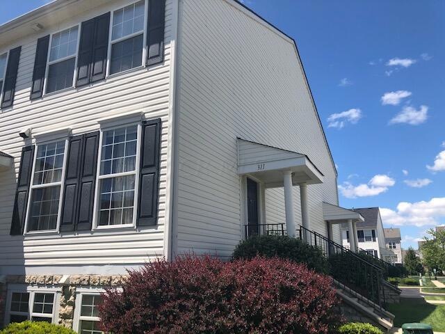 EXTERIOR FRONT OF CONDO