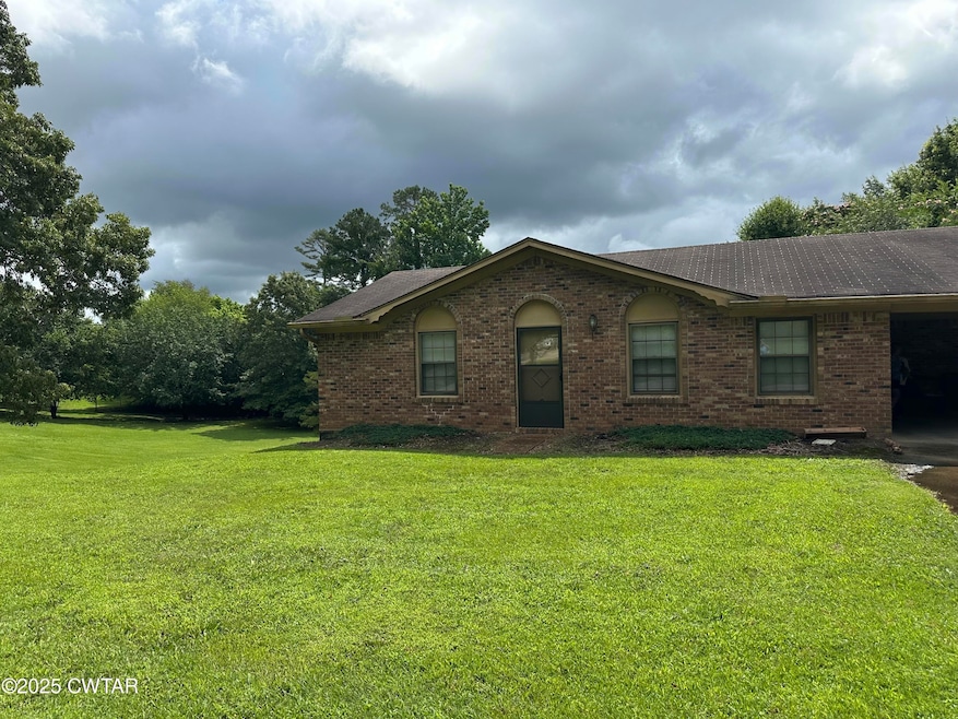 For Sale $215,000 • Co-Listing Agent