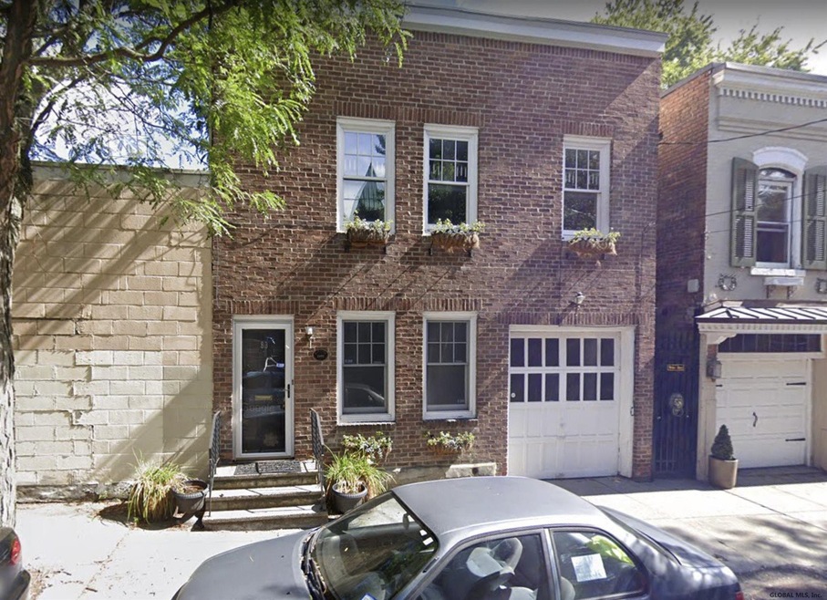 83 Spring St, Albany, NY 12210 - photo 1