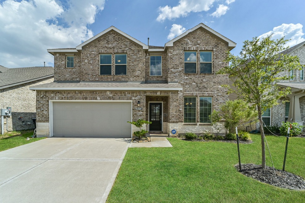 5307 Latigo Ct, Alvin, TX 77511 - photo 1