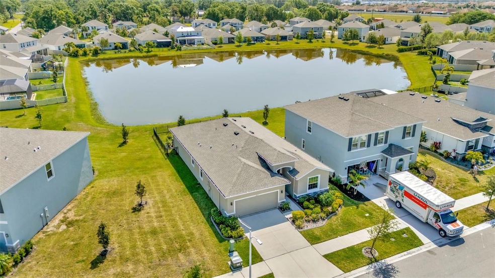 16633 Mooner Plank Cir, Wimauma, FL 33598 - photo 1