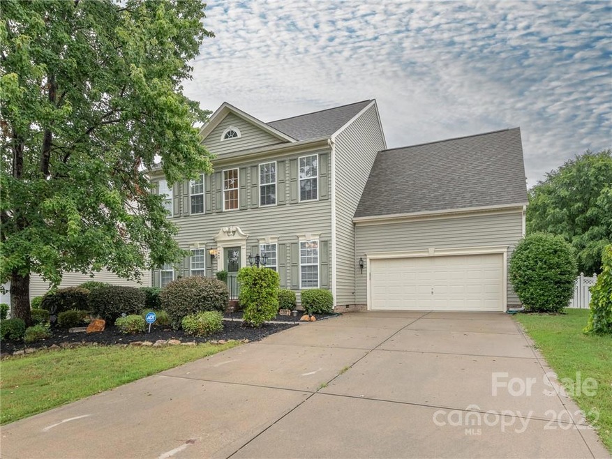 645 Springhouse Place, Clover, SC 29710 - photo 1