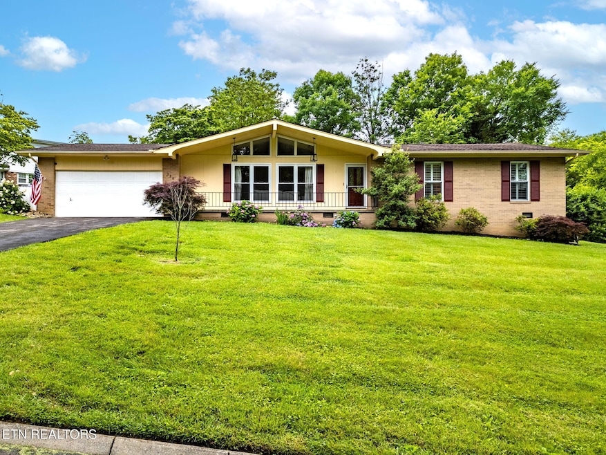 Pending $395,000