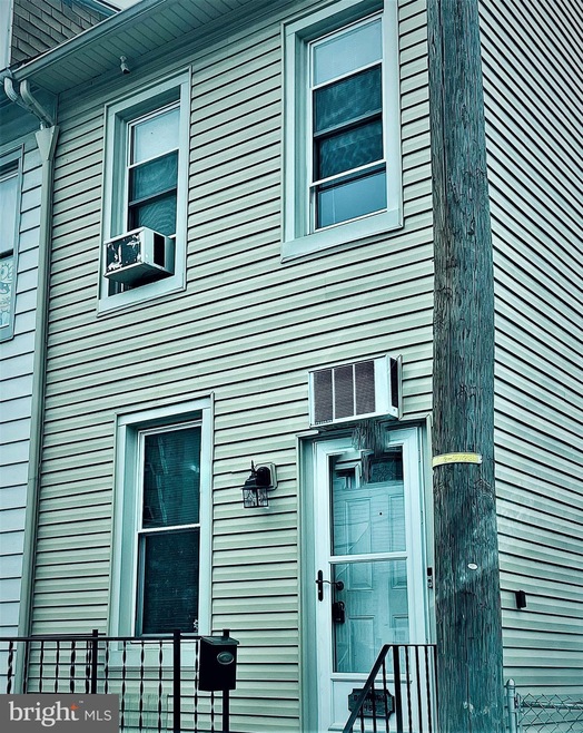 456 Mulberry St, Reading, PA 19604 - photo 1