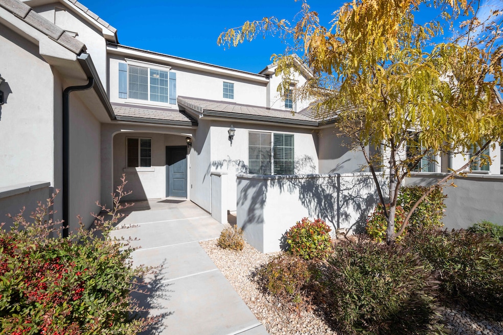 1894 Fiesta Ln, Washington, UT 84780 - photo 1