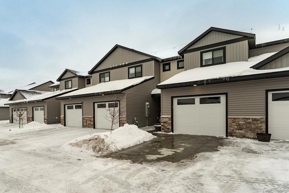 5205 Harvest Square Place NW, Rochester, MN 55901 - photo 1