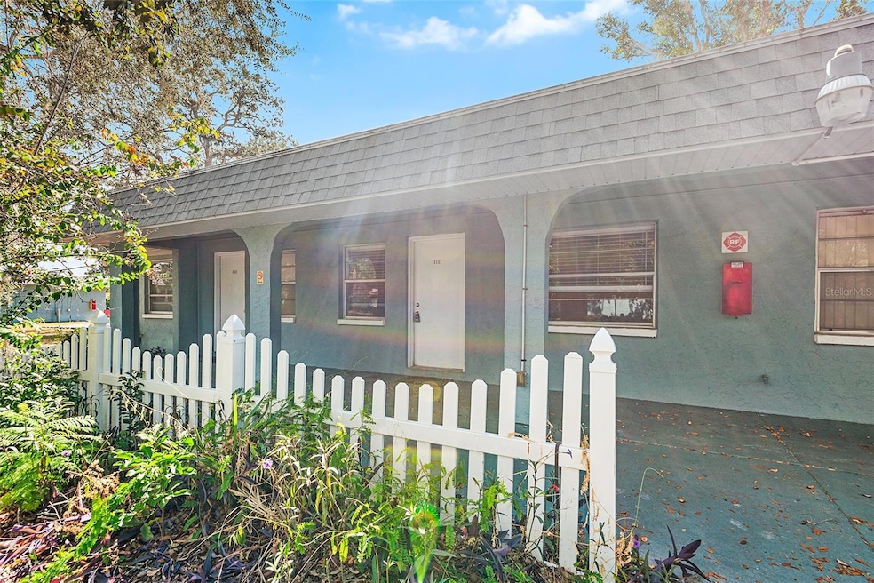 555 62nd St S unit 112, St. Petersburg, FL 33707 - photo 1