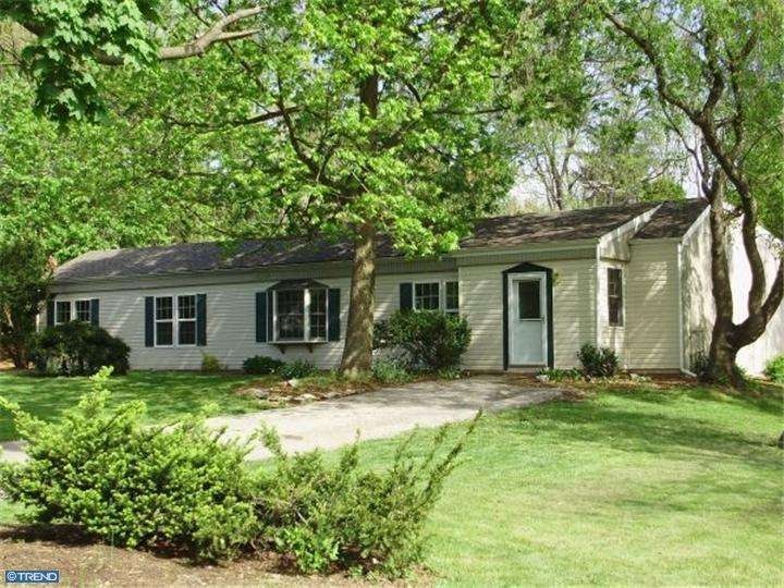 4125 Barberry Dr, Lafayette Hill, PA 19444 - photo 1