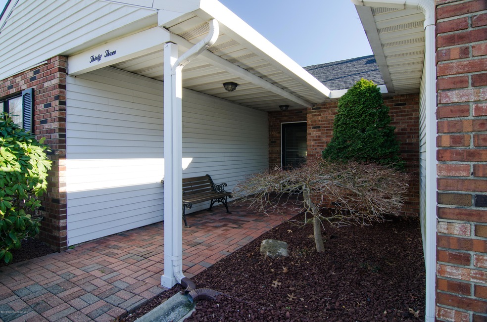 33 Suffolk Way-4