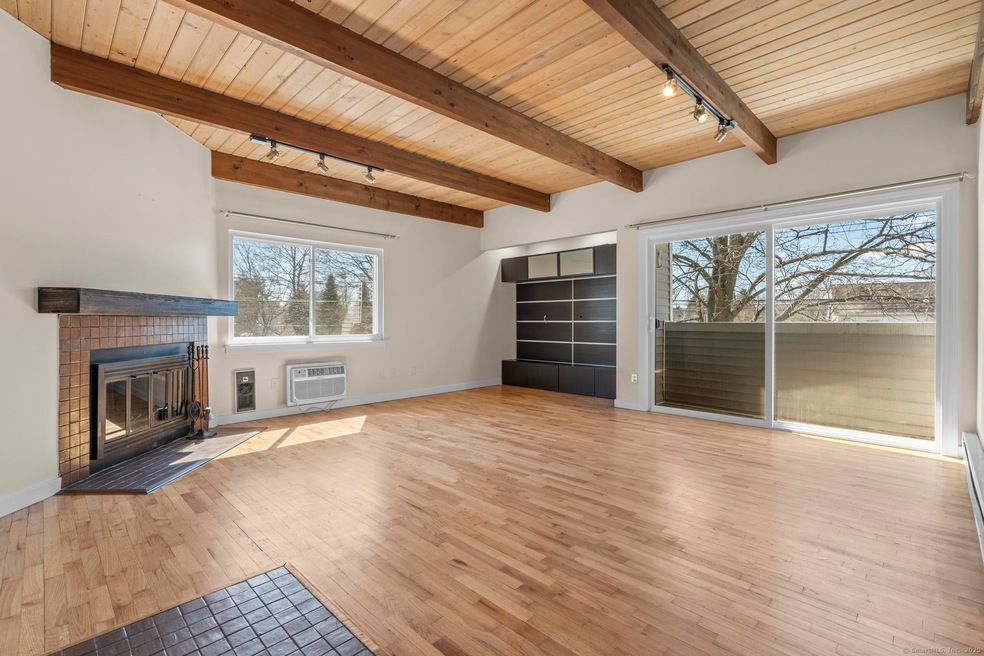 63 Ward St unit 2A, Norwalk, CT 06851 - photo 1