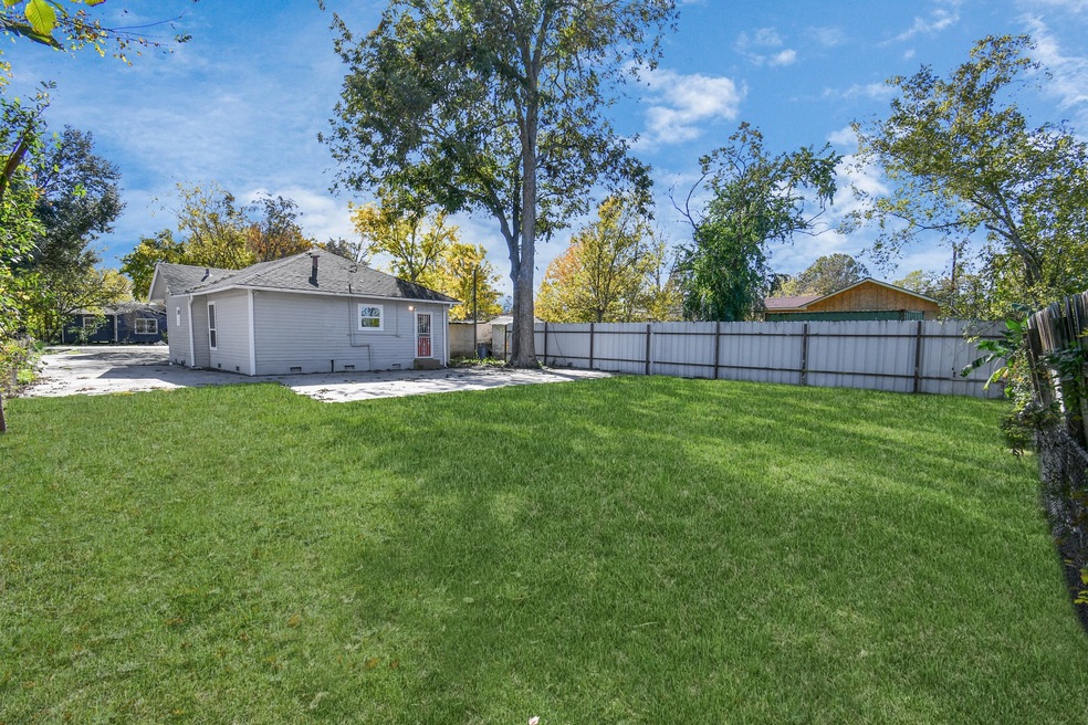 2315 Deutser St, Houston, TX 77093 - photo 1