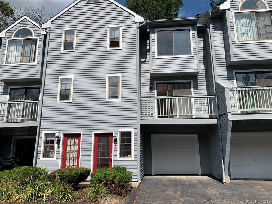 11 Village View Terrace unit 11, Meriden, CT 06451 - photo 1