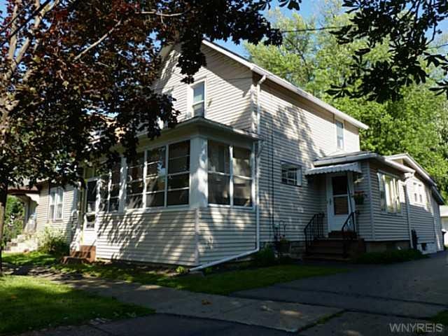 37 Washington St, North Tonawanda, NY 14120 - photo 1