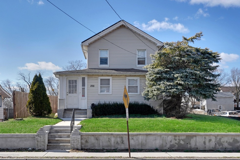 Welcome Hometo 288 Branchport Avenue!
