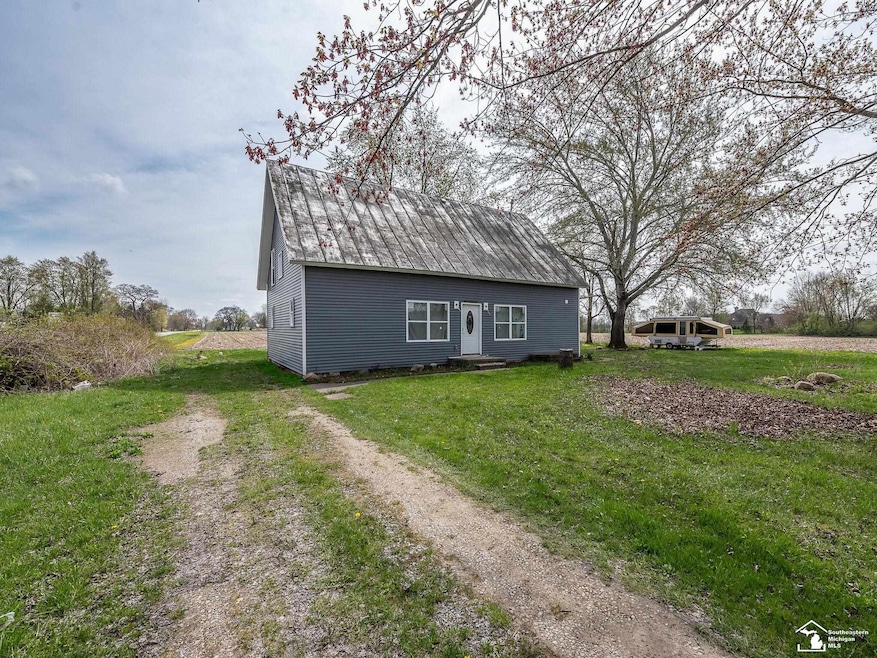 13680 Martinsville Rd, Carleton, MI 48117 - photo 1