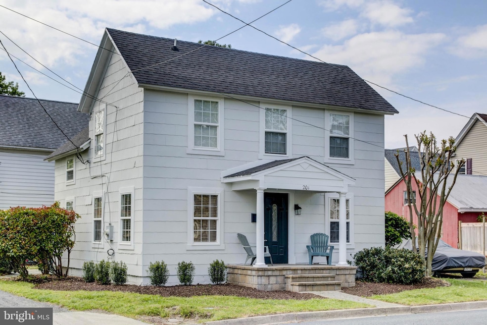 201 Aurora St, Cambridge, MD 21613 - photo 1