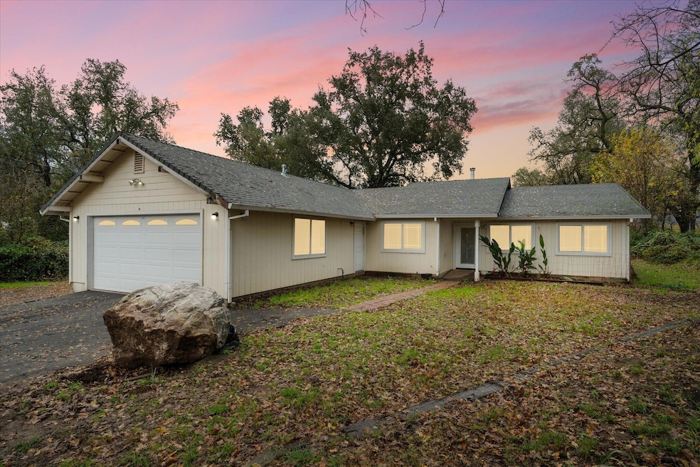 4038 Glen Hollow Ln, Anderson, CA 96007 - photo 1