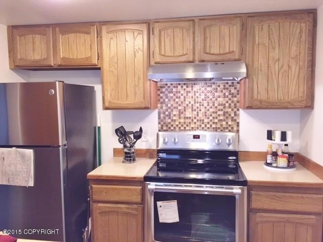 Kitchen2.jpg