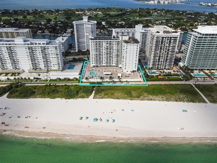 Arlen Beach unit 419, Miami Beach, FL 33140 - photo 1