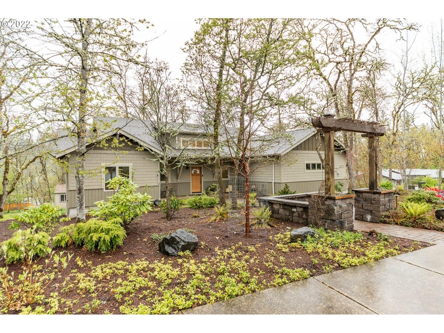 2550 Laurel Hill Dr, Eugene, OR 97403 - photo 1