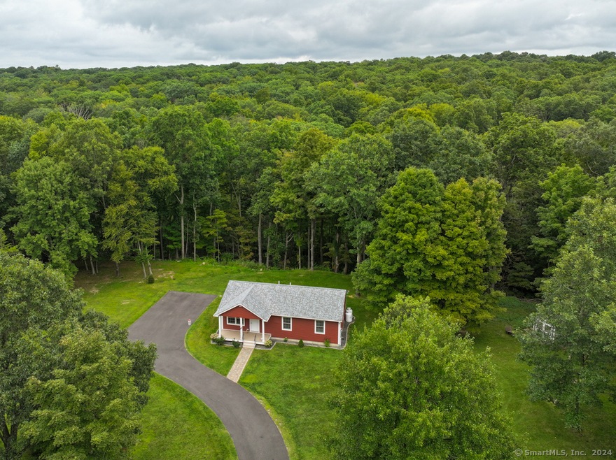 70 Southbury Rd, Roxbury, CT 06783 - photo 1