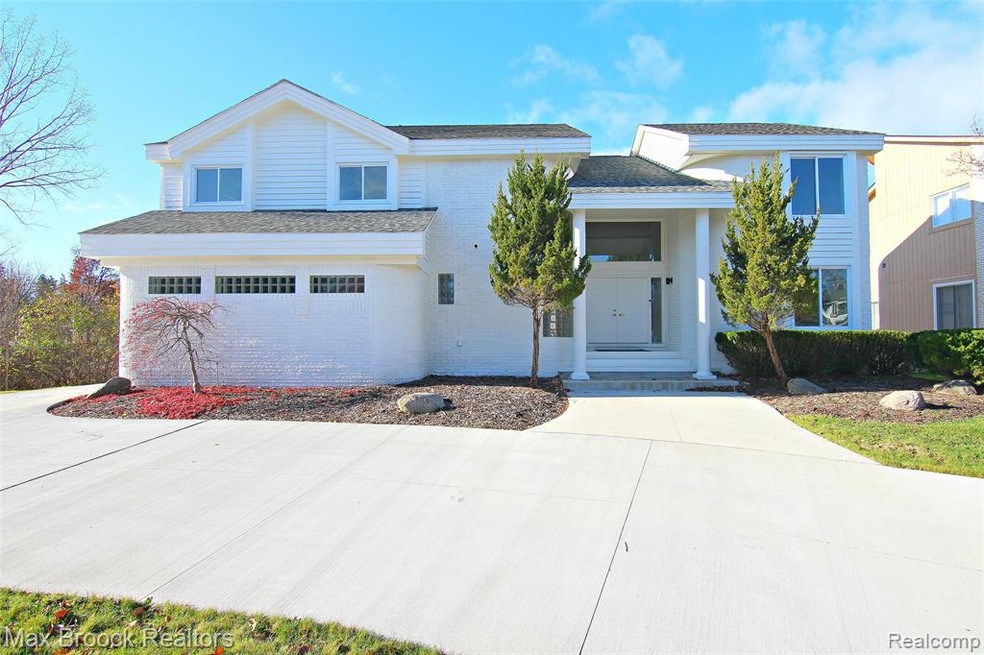 Welcome to 5200 Autumn Ridge Ct