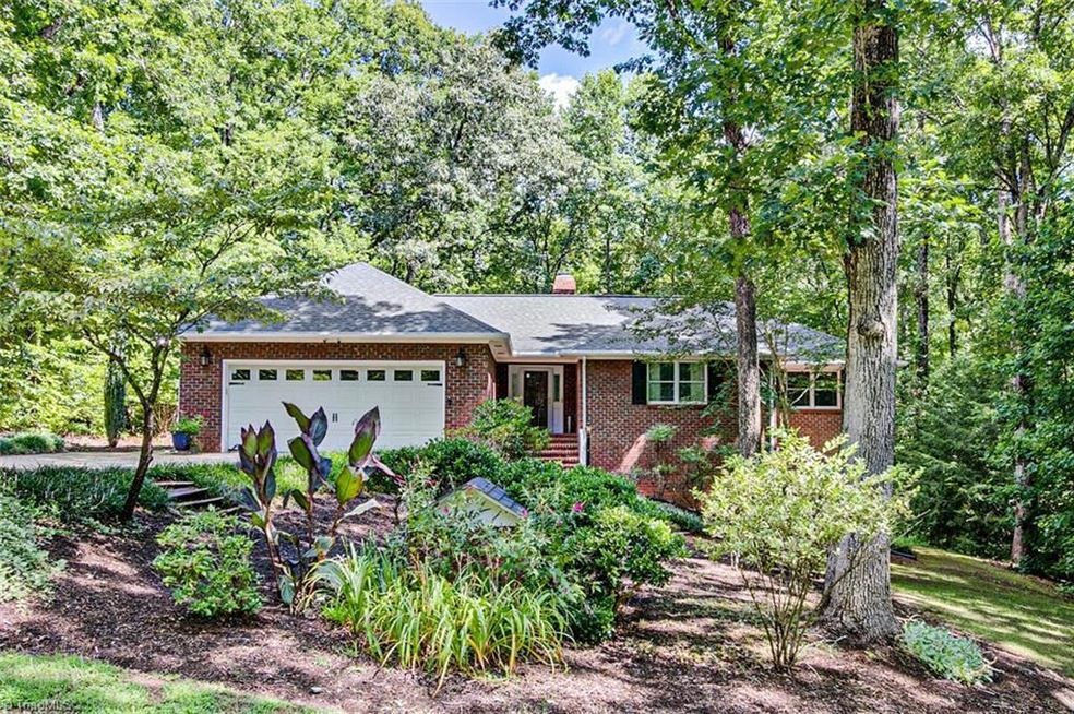 2649 Hickory Dr, Asheboro, NC 27205 - photo 1