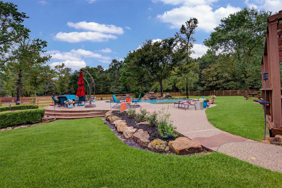 31203 Edgewater Dr, Magnolia, TX 77354 - photo 1