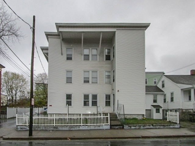 736 Social St unit 3R, Woonsocket, RI 02895 - photo 1