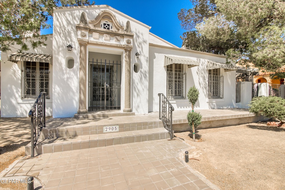 2905 Gold Ave, El Paso, TX 79930 - photo 1