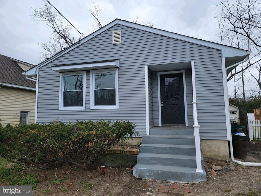 204 S Monroe Ave, Wenonah, NJ 08090 - photo 1