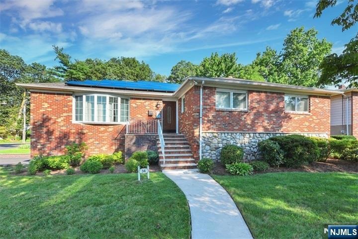 34 Marjorie Terrace, Englewood Cliffs, NJ 07632 - photo 1