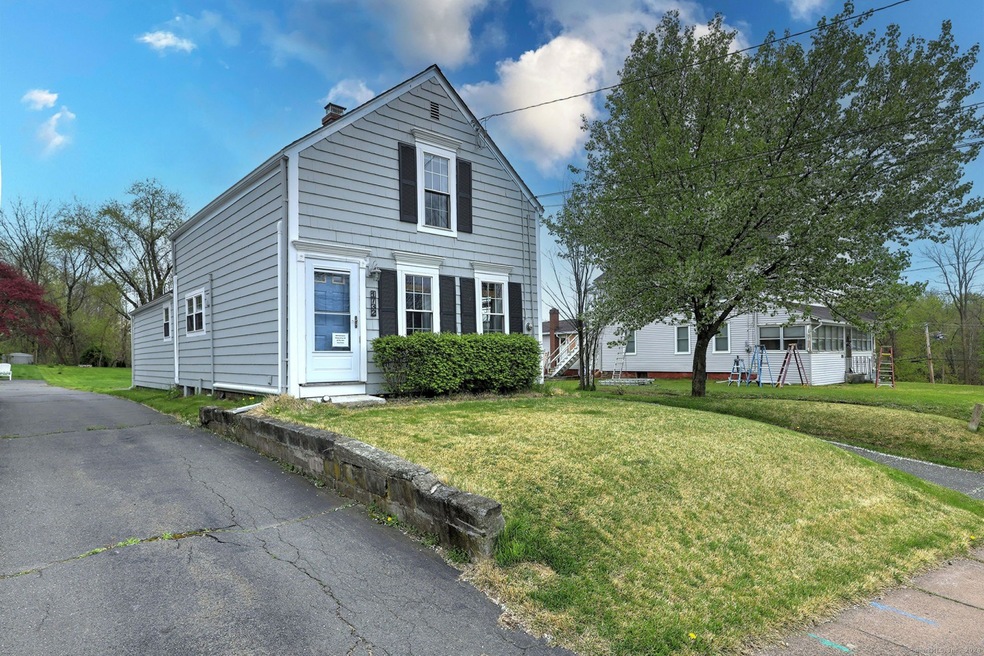 1732 Poquonock Ave, Windsor, CT 06095 - photo 1