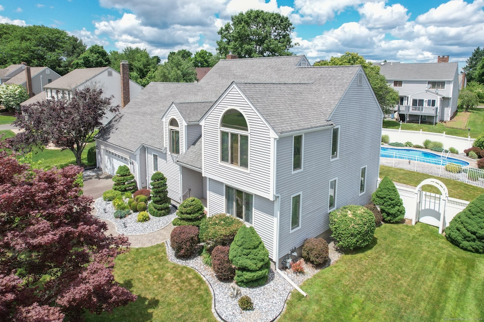 57 Silo Dr, Wethersfield, CT 06109 - photo 1