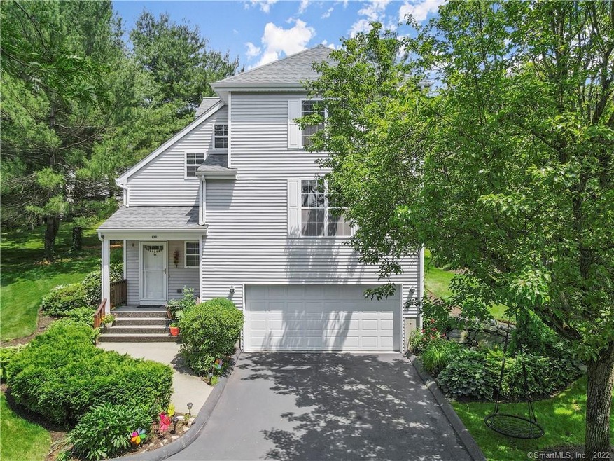 1221 Foxboro Dr unit 1221, Norwalk, CT 06851 - photo 1