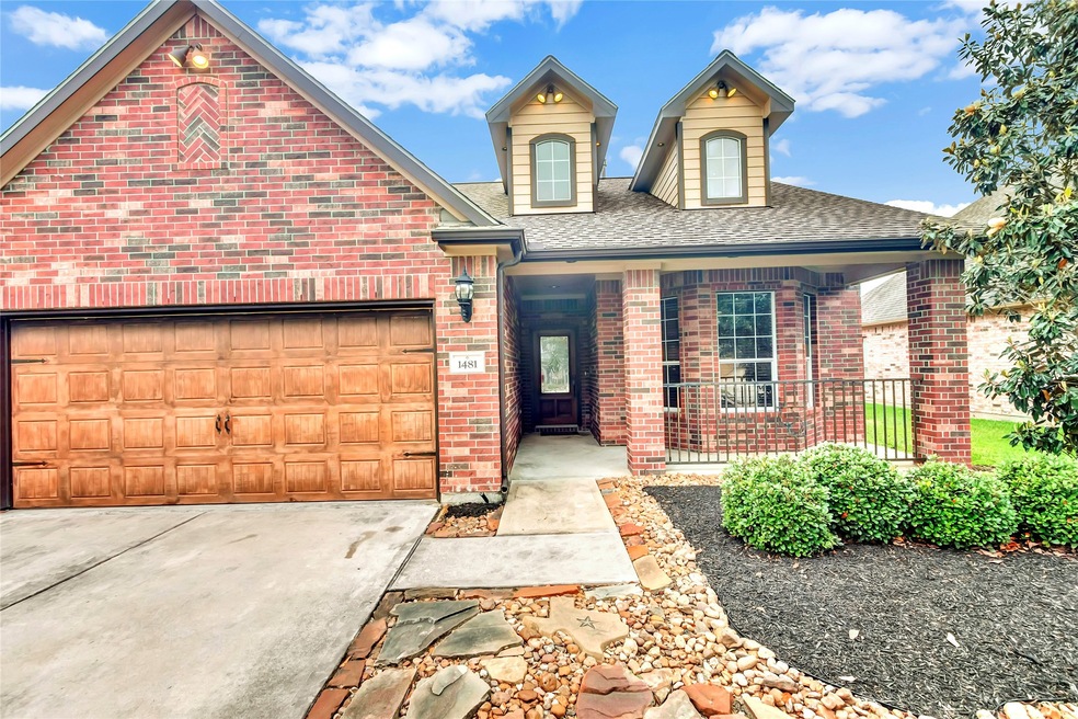 1481 Allison St, Alvin, TX 77511 - photo 1