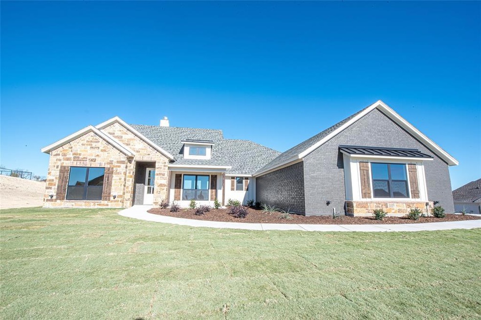 110 W Interstate 20 Frontage Rd, Weatherford, TX 76086 - photo 1