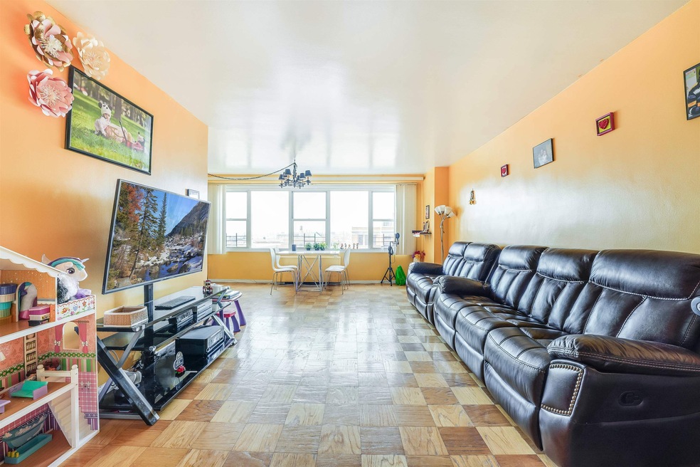 225 St Pauls Ave unit 5P, Jersey City, NJ 07306 - photo 1