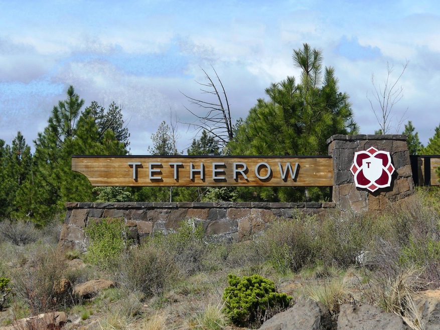 Tetherow sign - mign