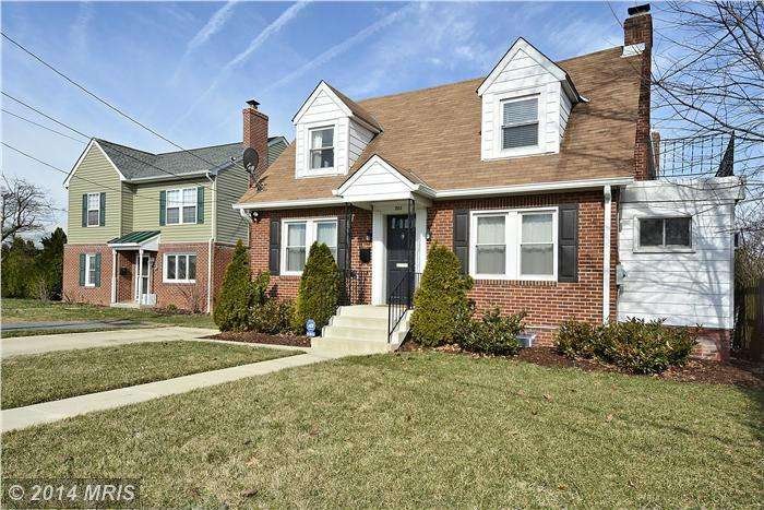 203 Thomas Ave, Frederick, MD 21701 - photo 1