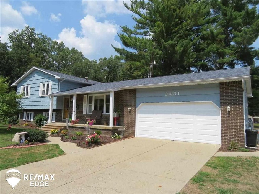 2431 Delwood Dr, Clio, MI 48420 - photo 1