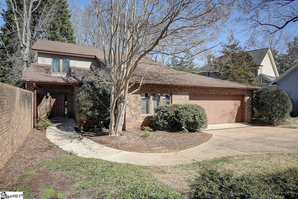 202 Hidden Hills Dr, Greenville, SC 29605 MLS 1519107