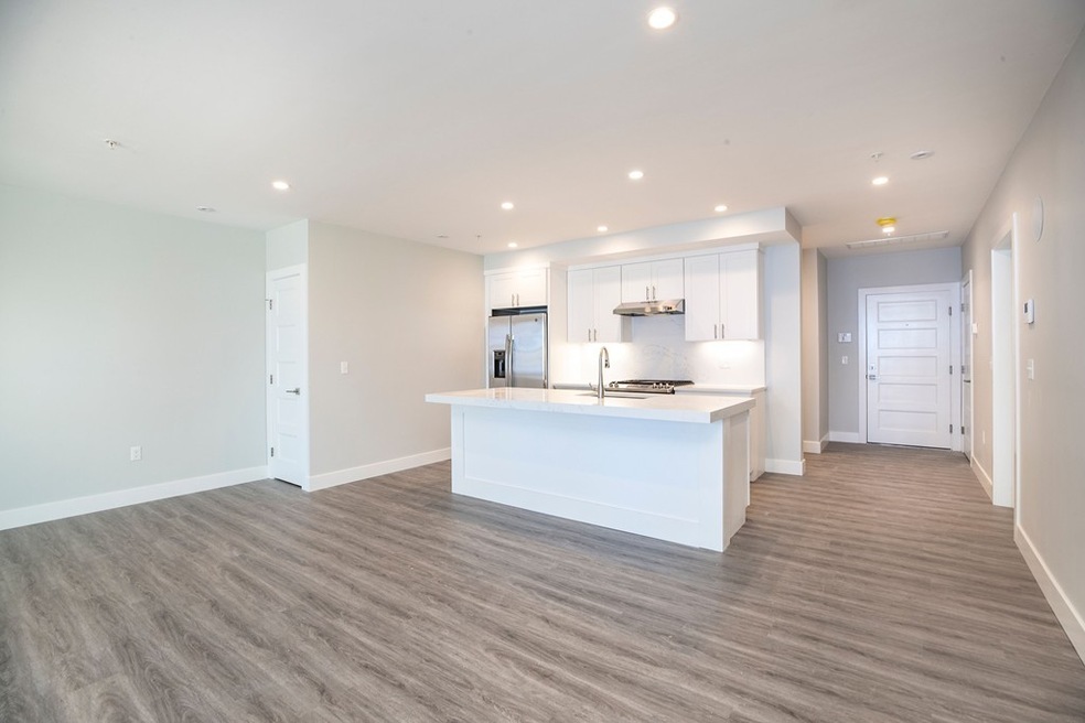 141 Hancock St unit 10, Quincy, MA 02171 - photo 1