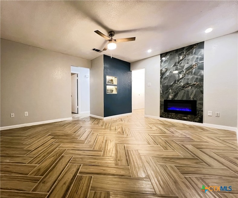 303 Erby Ave unit D, Copperas Cove, TX 76522 - photo 1