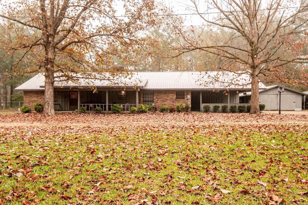 2095 N 2nd St, Huttig, AR 71747 - photo 1