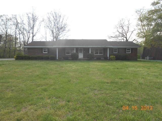292 Fredonia Rd, Manchester, TN 37355 - photo 1