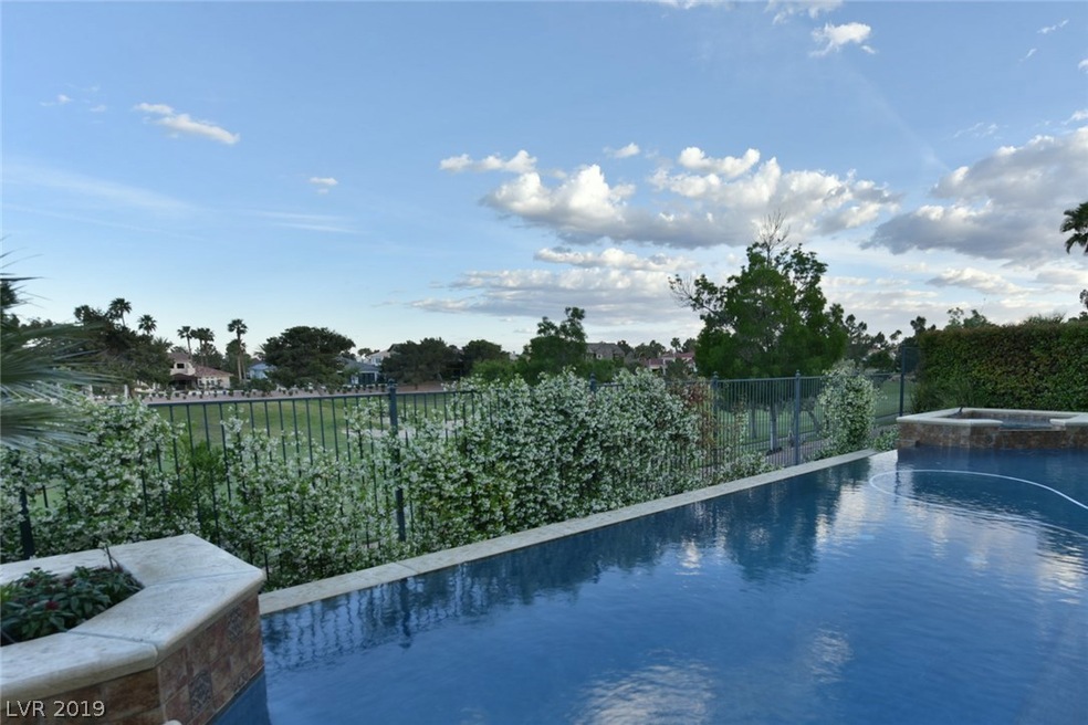 Incredible Golf Course Views … Experience C