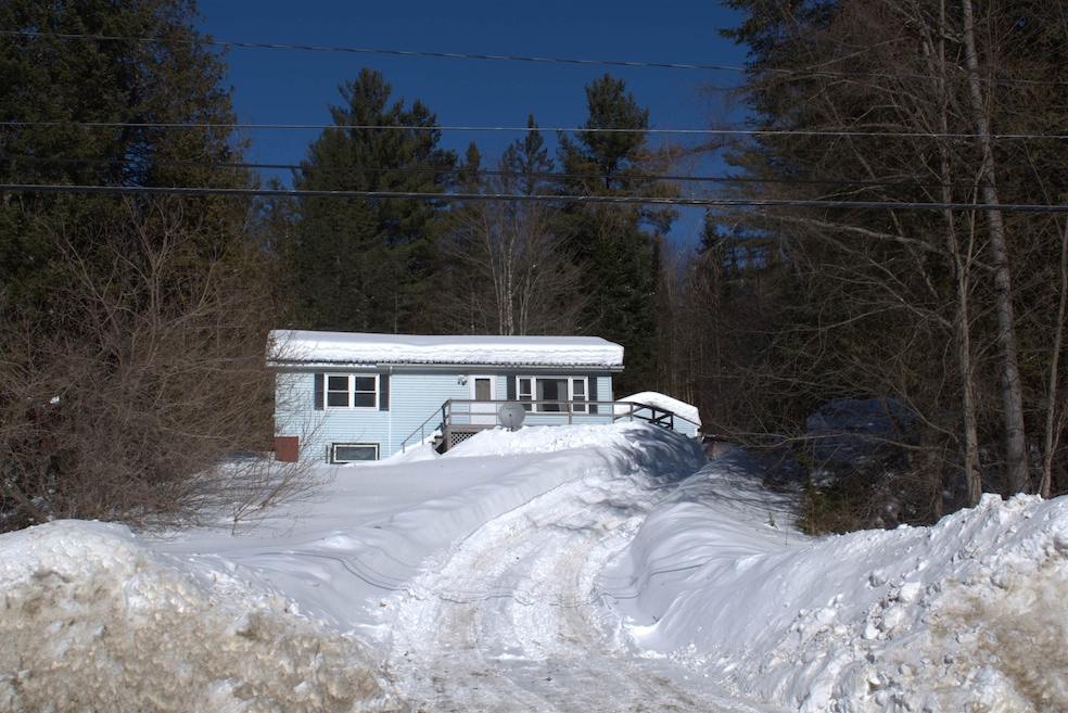 792 Us Route 5, Sutton, VT 05867 - photo 1